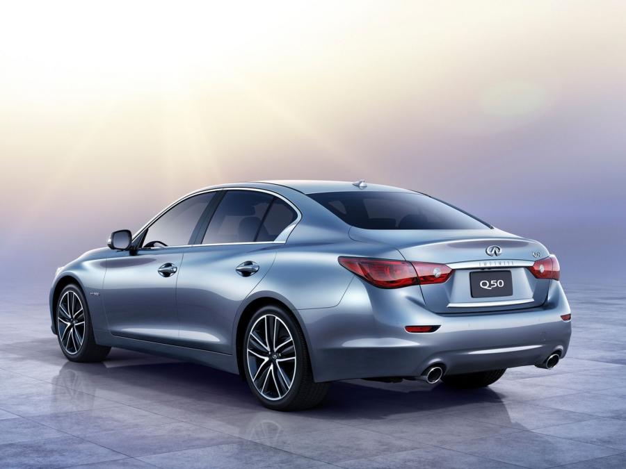  Infiniti Q50 Hybrid 2013 года  (фото 6 из 6)
